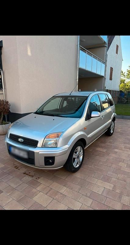 Silber Gebraucht 2009 Ford Fusion Kleinwagen | 2.500 € - Bild 1/4