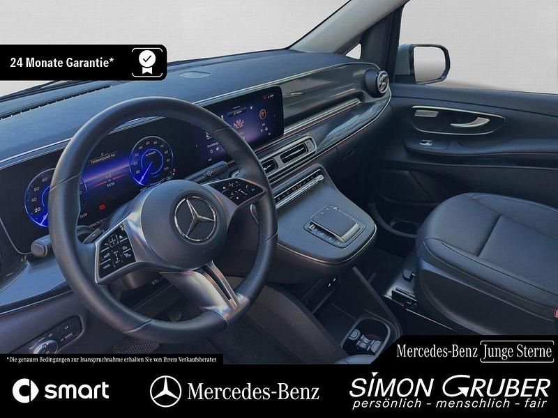 Gebraucht Mercedes EQV300 150 kW (204 PS) 2024 Grau Van / Kleinbus