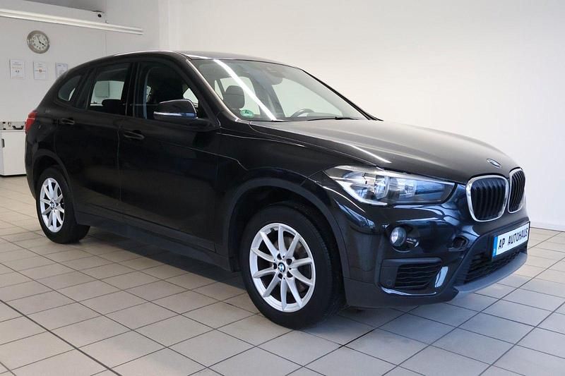 Gebraucht BMW X1 Performance 136 PS (100 kW) 2015 Saphirschwarz SUV