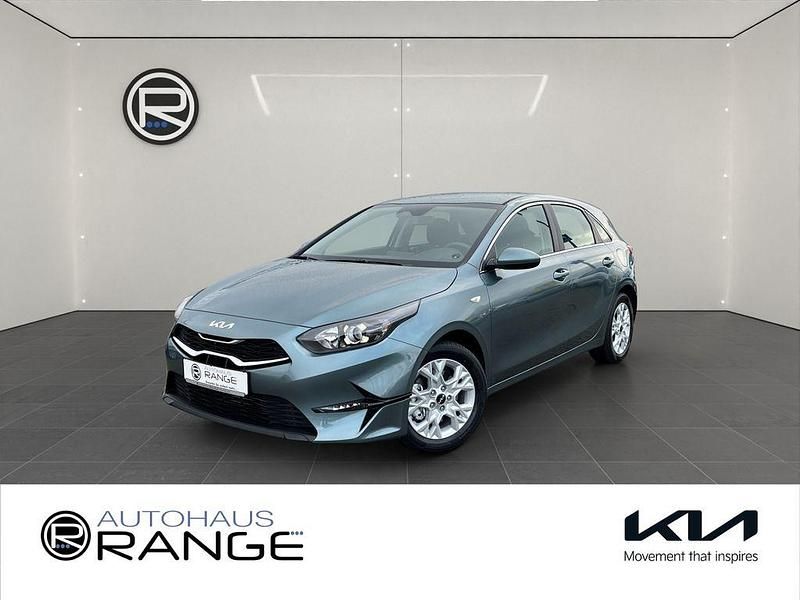 Gebraucht Kia Ceed Vision 99 PS (72 kW) 2024 Grau Kleinwagen