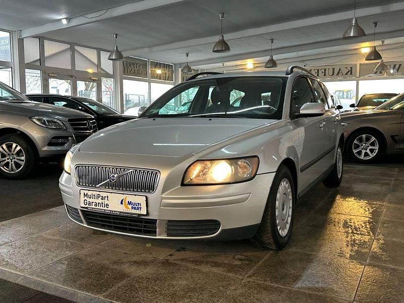 Gebraucht Volvo V50 Kinetic 125 PS (91 kW) 2006 Silber Kombi