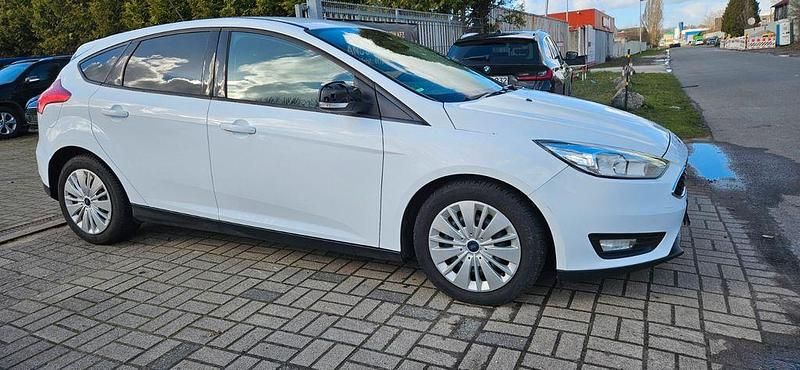 Gebraucht Ford Focus 170 PS (125 kW) 2016 Weiß Kombi