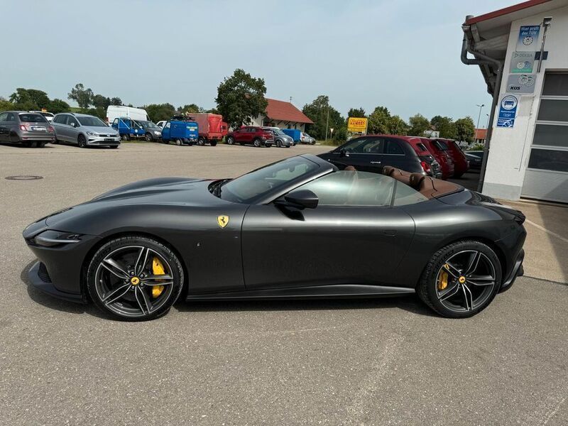 Gebraucht Ferrari Roma 620 PS (456 kW) 2024 Grau Coupé