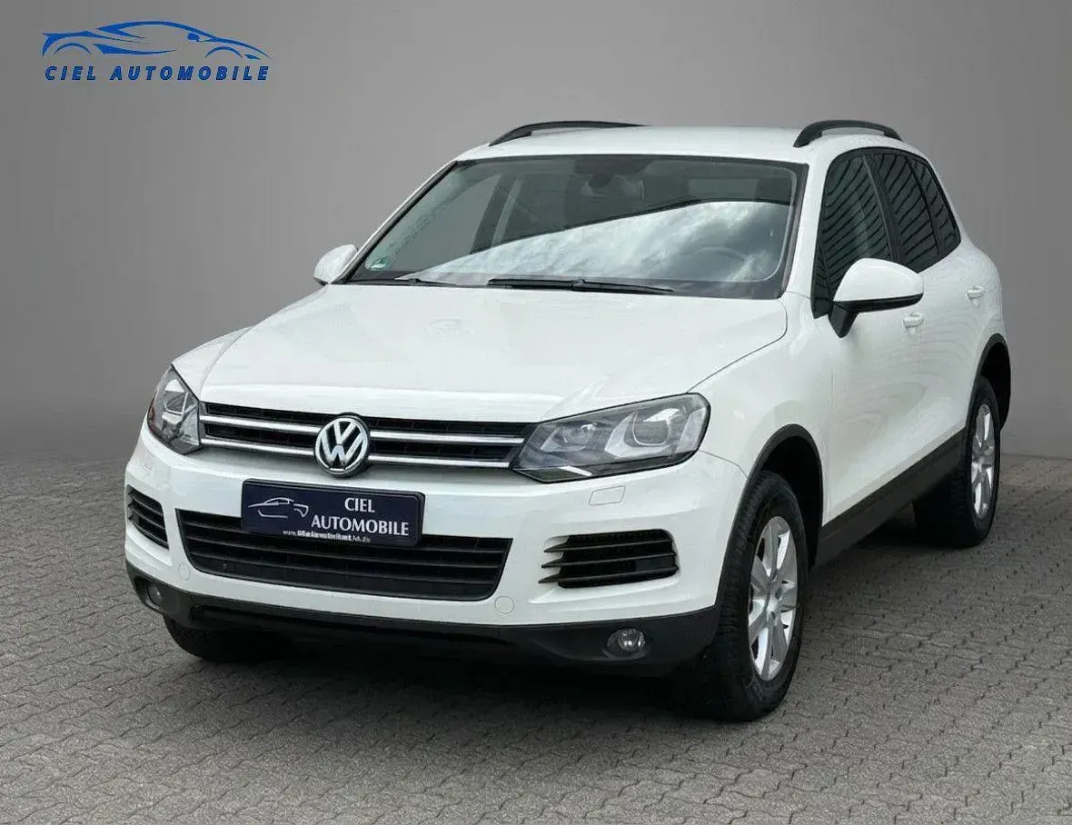 Gebraucht VW Touareg 239 PS (175 kW) 2011 Weiß SUV