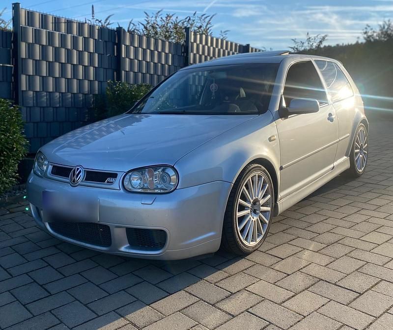 Gebraucht VW Golf GTI 150 PS (110 kW) 2002 Silber Coupé