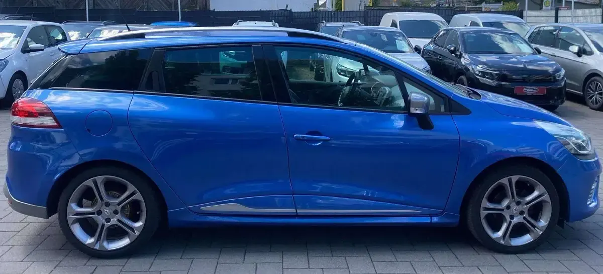 Gebraucht Renault Clio GT 120 PS (88 kW) 2016 Malta blue Kombi