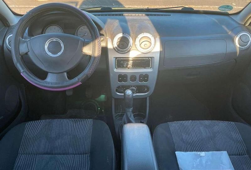 Gebraucht Dacia Sandero 75 PS (55 kW) 2010 Blau Limousine