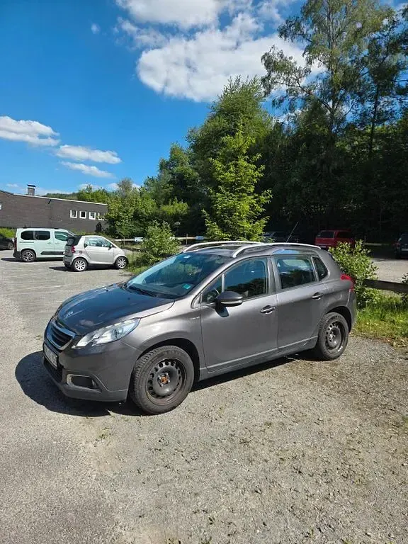 Gebraucht Peugeot 2008 Urban Move 110 PS (80 kW) 2016 Grau SUV