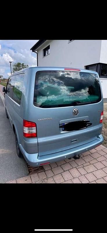 Gebraucht VW Multivan 174 PS (127 kW) 2007 Blau Van