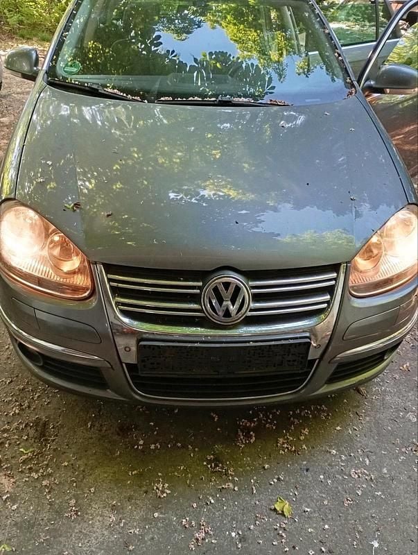 Andere farben Gebraucht 2009 VW Golf VI Kombi | 2.750 € (Superpreis) - Bild 1/4