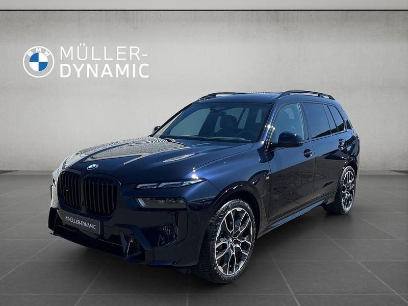 Schwarz Neu 2025 BMW X7 M Sport SUV | 105.990 € - Bild 1/4