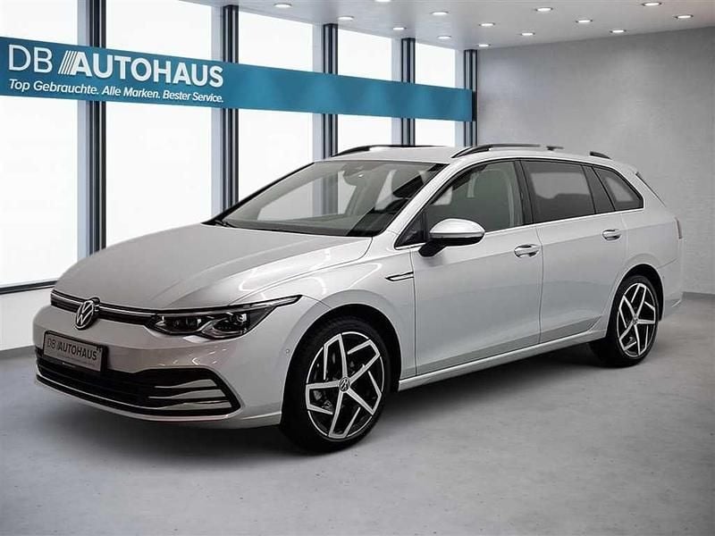 Silber Gebraucht 2021 VW Golf VIII Style Kombi | 20.980 € (Superpreis) - Bild 1/4