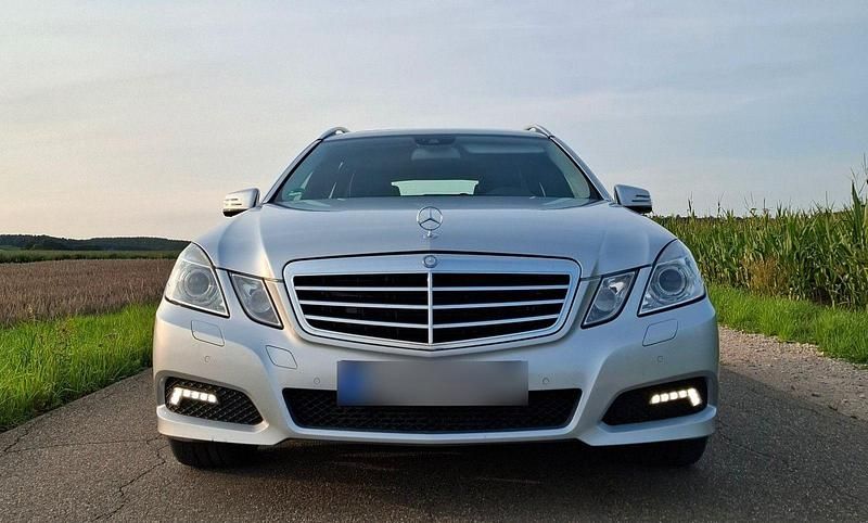 Usata Mercedes E350 231 CV (169 kW) 2010 Argento Station wagon