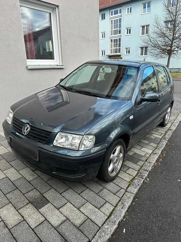 Grau Gebraucht 2002 VW Polo Kleinwagen | 650 € (Superpreis) - Bild 1/4