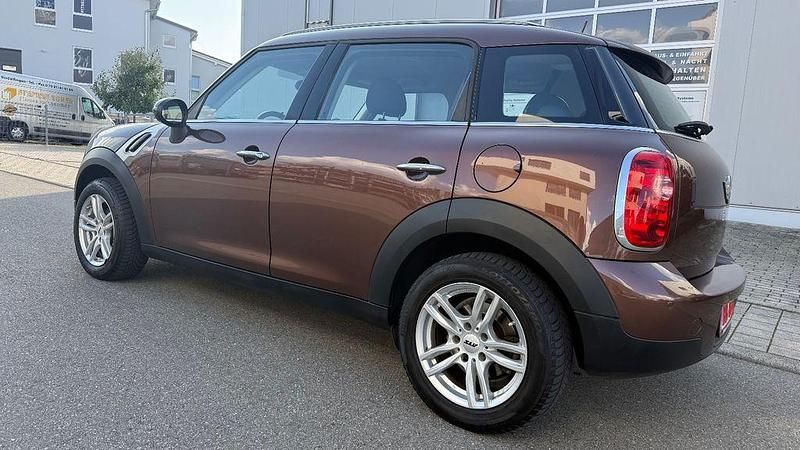 Gebraucht Mini One Countryman 98 PS (72 kW) 2015 Brilliant copper metallic SUV