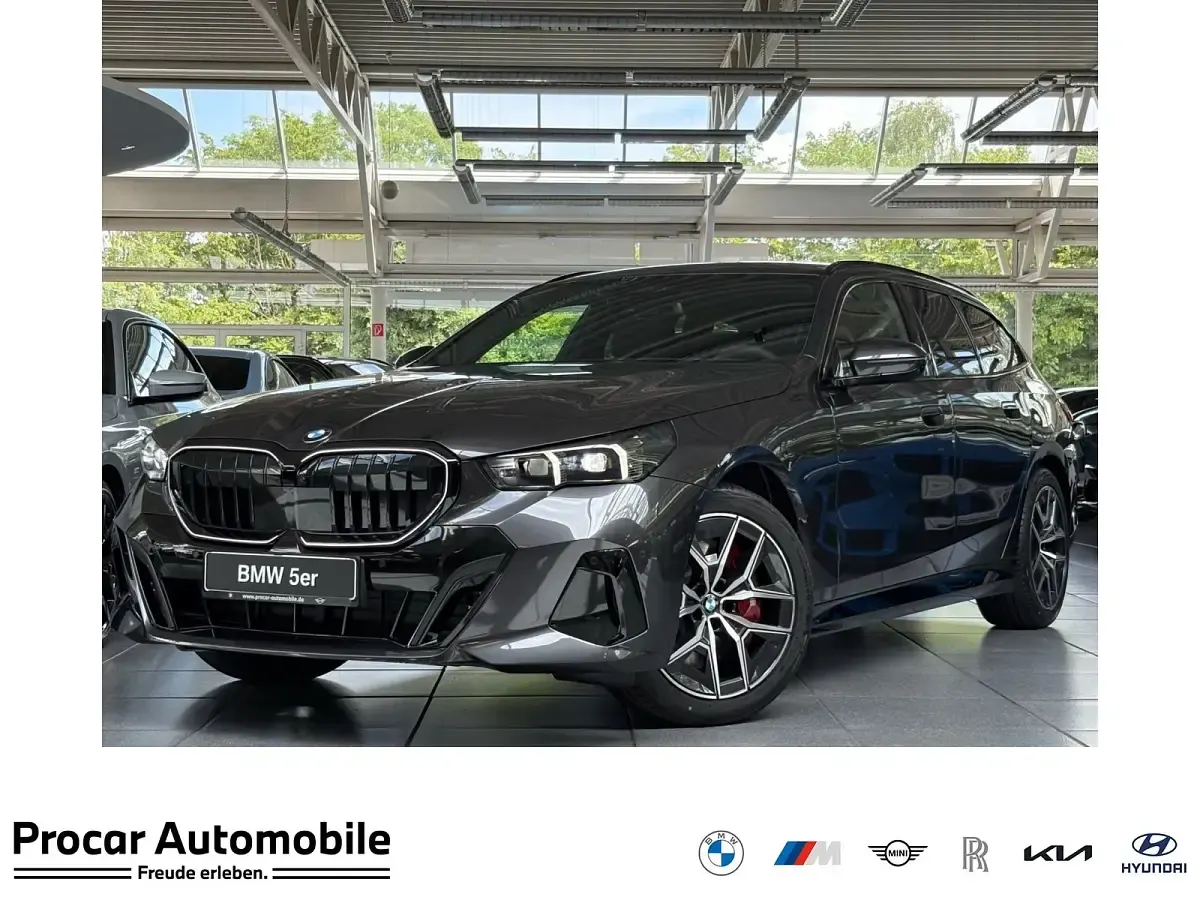 Gebraucht BMW 540 Performance 286 PS (210 kW) 2026 Kombi