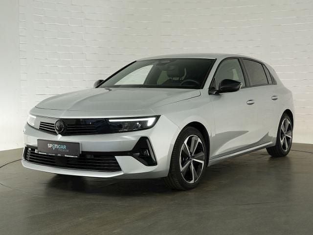 Gebraucht Opel Astra 131 PS (96 kW) 2024 Kristall silber Limousine