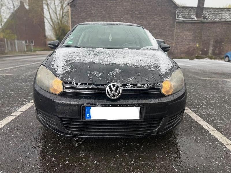 Gebraucht VW Golf VI Trendline 110 PS (80 kW) 2009 Schwarz Kleinwagen