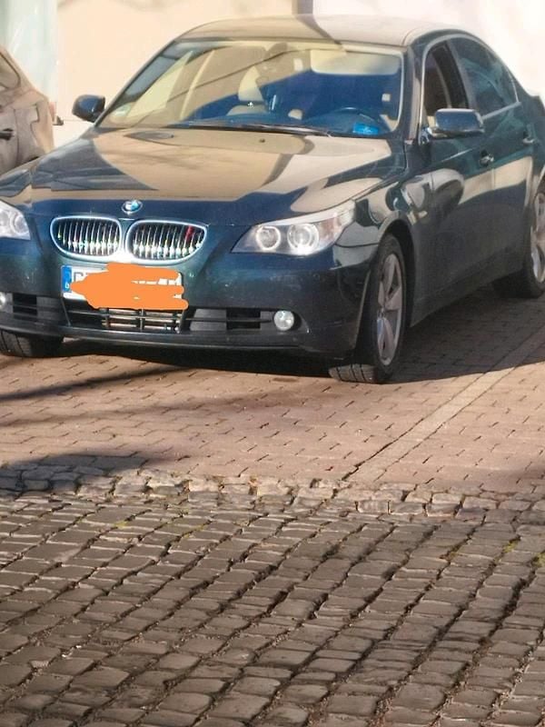 Grün Gebraucht 2006 BMW 530 Limousine | 3.950 € (Guter Preis) - Bild 1/4