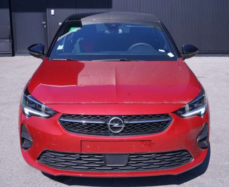 Rot peperoncino red (metallic) Gebraucht 2023 Opel Corsa GS Line Kleinwagen | 13.480 € (Superpreis) - Bild 1/4