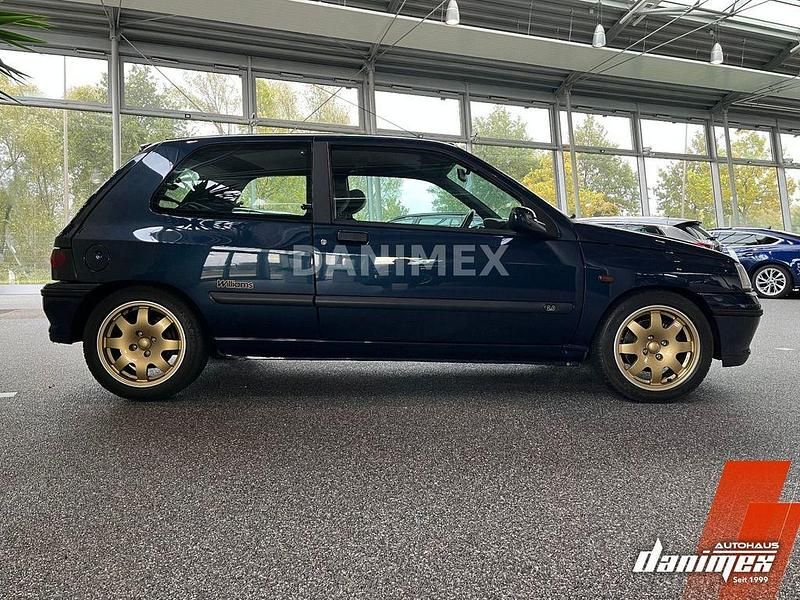Gebraucht Renault Clio 147 PS (108 kW) 1995 Blau Limousine