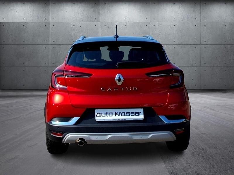 Gebraucht Renault Captur Intens 140 PS (102 kW) 2021 Dezirrot, dach black pearl (metallic) SUV