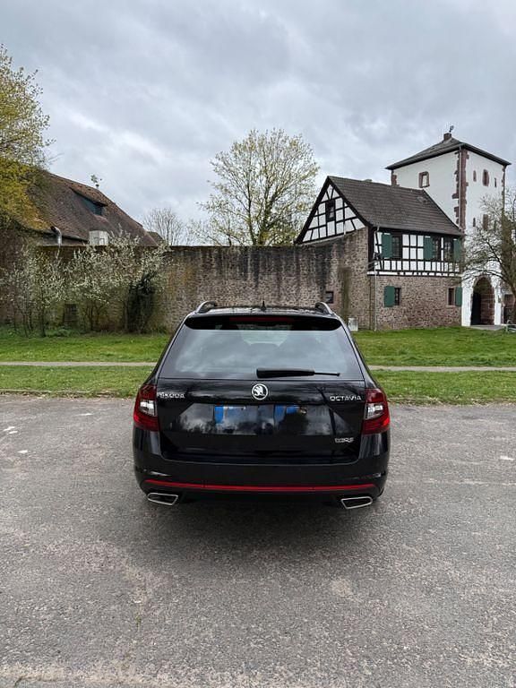 Gebraucht Skoda Octavia RS 190 PS (139 kW) 2019 Schwarz Kombi
