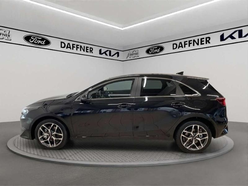 Nowe Kia Ceed 140 KM (102 kW) 2025 Czarny Hatchback