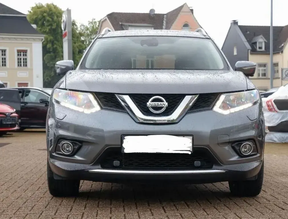 Gebraucht Nissan X-Trail N-Vision 177 PS (130 kW) 2017 Grau SUV