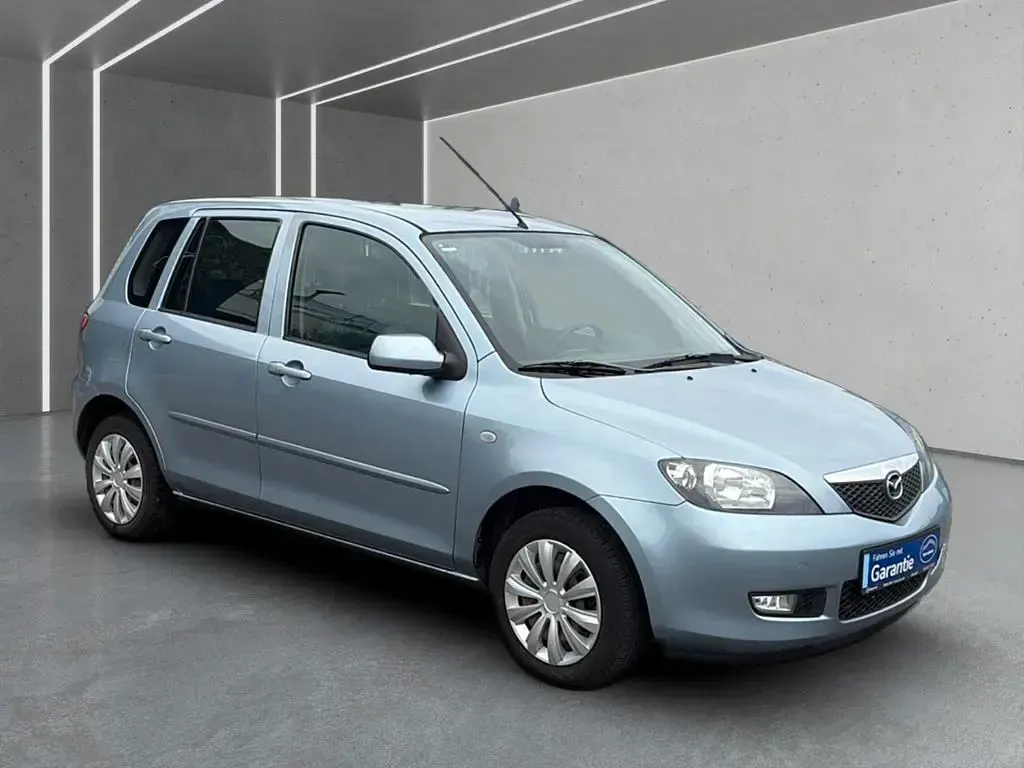 Gebraucht Mazda 2 Active 80 PS (58 kW) 2005 Blau Kleinwagen