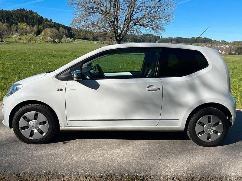 Usata VW up! 75 CV (55 kW) 2011 Bianco Utilitaria