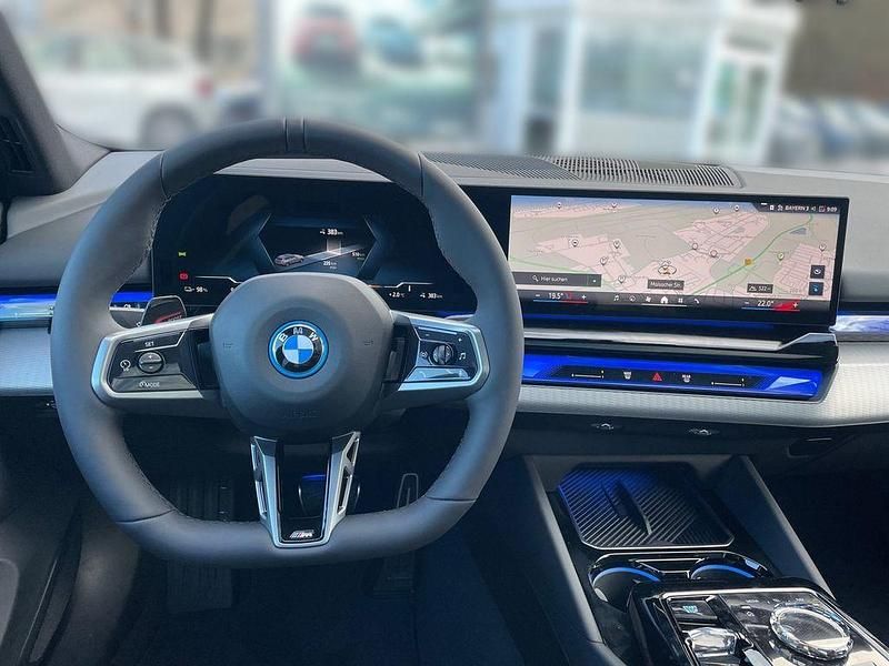 Gebraucht BMW i5 Performance 289 kW (394 PS) 2025 Grau Kombi