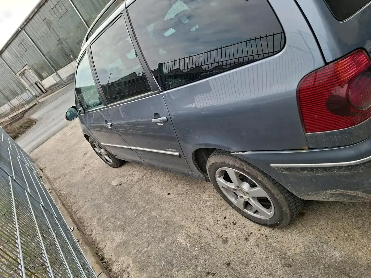 Usata VW Sharan 140 CV (102 kW) 2009 Monovolume
