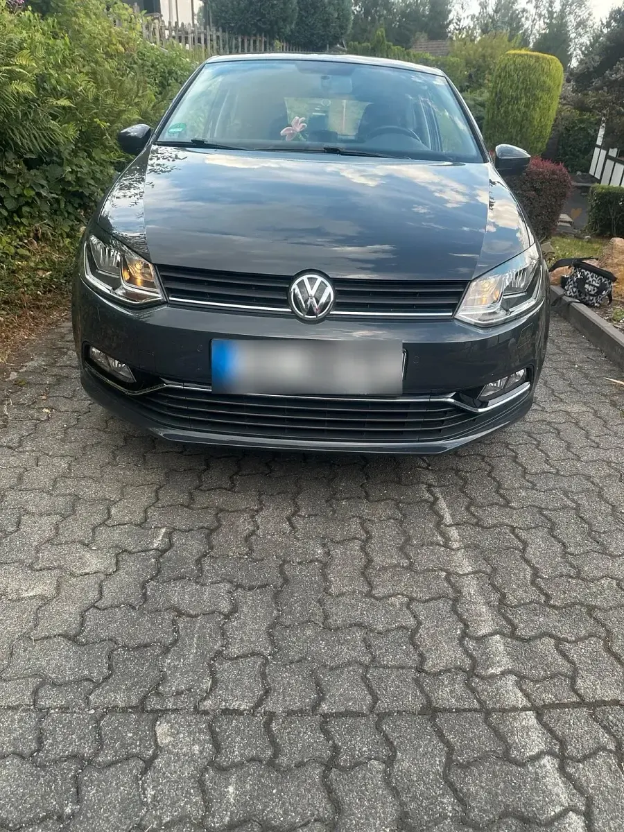 Gebraucht VW Polo 98 PS (72 kW) 2014 Grau Kleinwagen