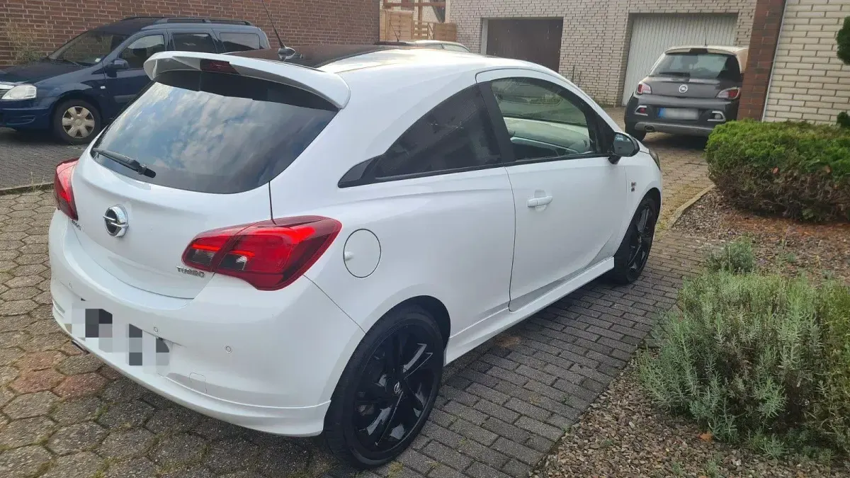 Gebraucht Opel Corsa OPC 101 PS (74 kW) 2015 Weiß Kleinwagen