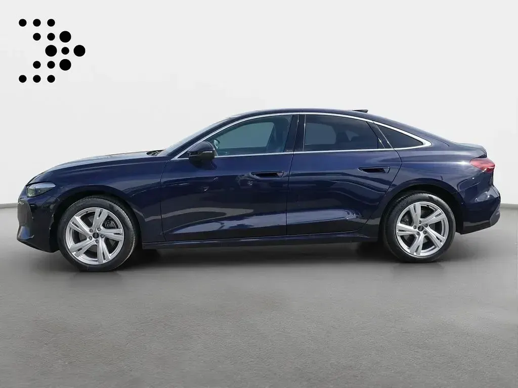 Gebraucht Audi A5 Business 204 PS (150 kW) 2025 Firmamentblau metallic Limousine