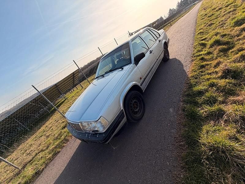 Gebraucht Volvo 940 131 PS (96 kW) 1993 Silber Limousine