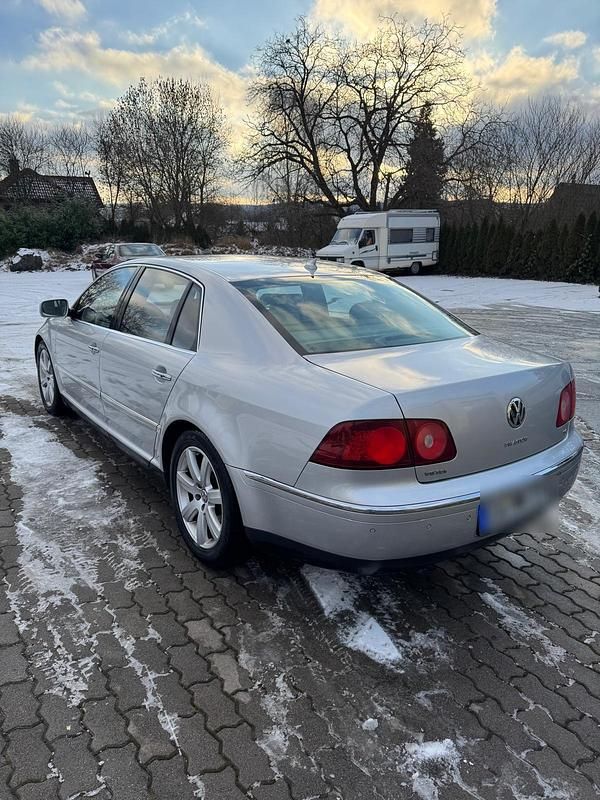 Gebraucht VW Phaeton 239 PS (175 kW) 2010 Silber Limousine