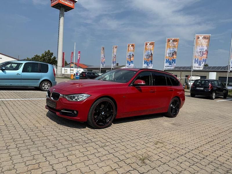 Rot Gebraucht 2013 BMW 328 Sport Line Kombi | 13.990 € (Superpreis) - Bild 1/4