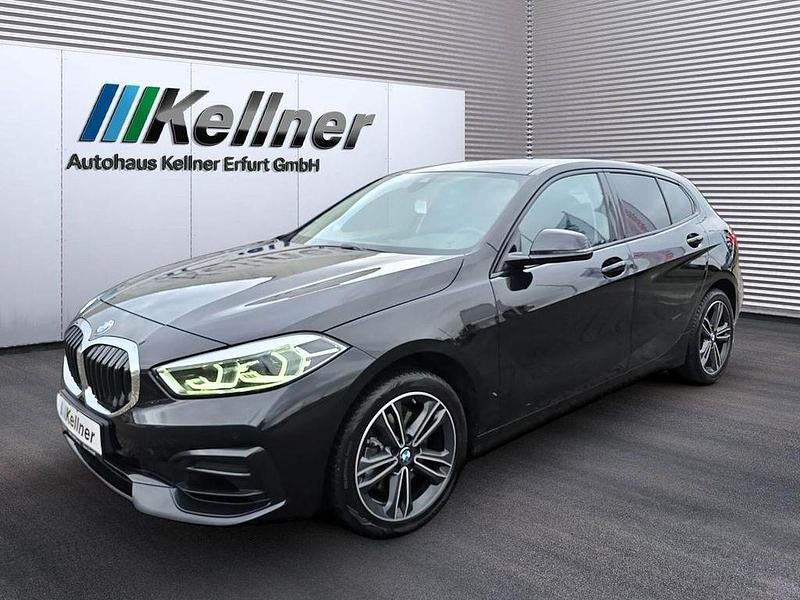 Gebraucht BMW 116 Sport Line 109 PS (80 kW) 2024 Saphirschwarz Kleinwagen