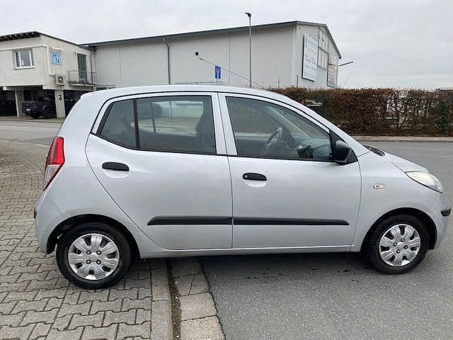 Gebraucht Hyundai i10 Classic 67 PS (49 kW) 2009 Silber Kleinwagen
