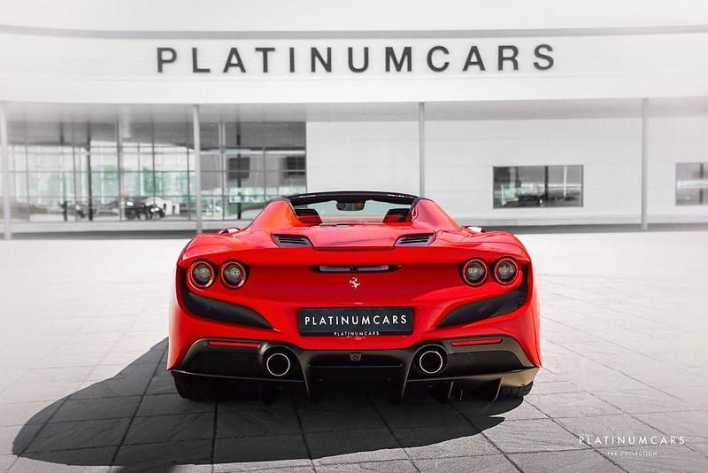 Gebraucht Ferrari F8 721 PS (530 kW) 2021 Rot Cabrio