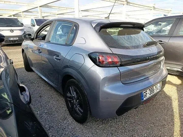 Gebraucht Peugeot 208 Active 102 PS (75 kW) 2022 Silber Kleinwagen