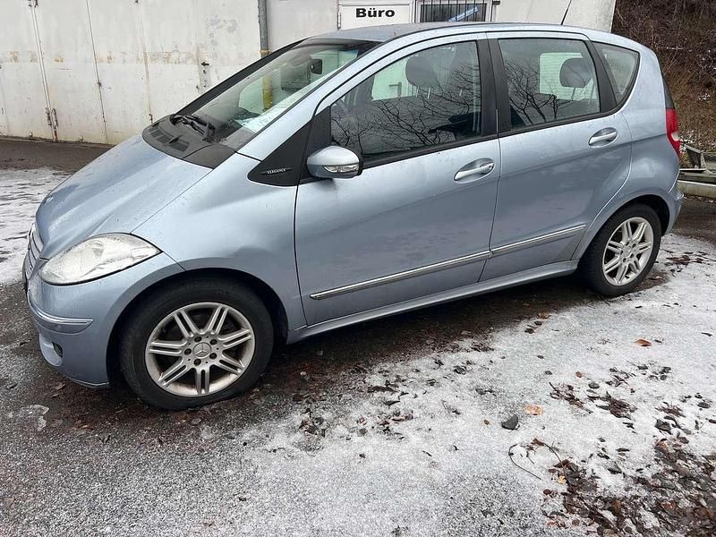 Gebraucht Mercedes A180 Elegance 109 PS (80 kW) 2007 Blau Limousine