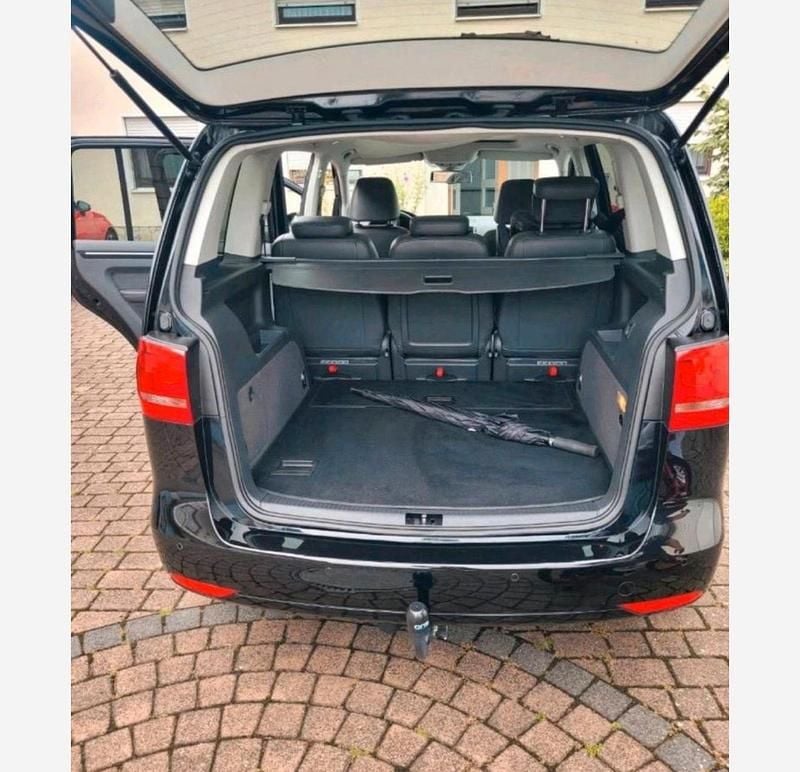 Gebraucht VW Touran 170 PS (125 kW) 2012 Schwarz Van / Kleinbus