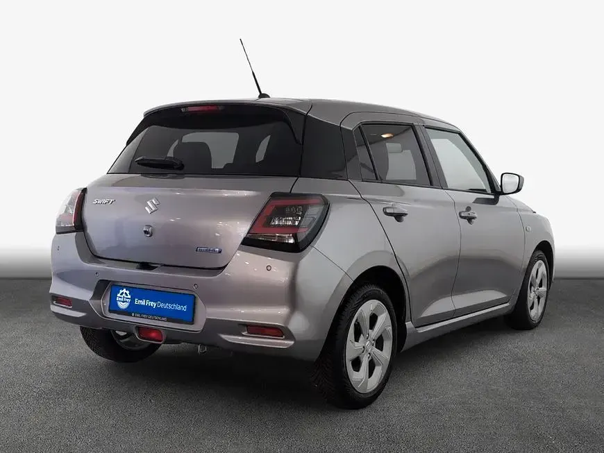Gebraucht Suzuki Swift Comfort 83 PS (61 kW) 2025 Premium silver metallic Kleinwagen