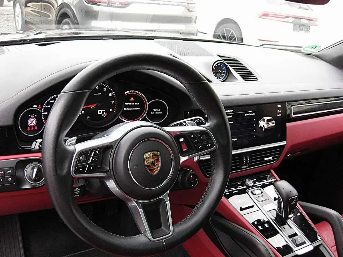 Gebraucht Porsche Cayenne 340 PS (250 kW) 2022 Mahagonimetallic SUV