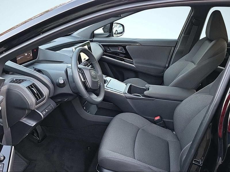 Gebraucht Toyota bZ4X Comfort 150 kW (205 PS) 2025 Schwarz SUV