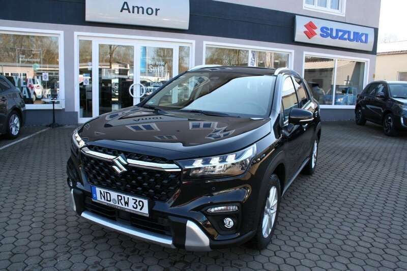 Cosmic black pearl metallic Gebraucht 2024 Suzuki SX4 S-Cross Comfort+ SUV | 32.500 € (Teuer) - Bild 1/4
