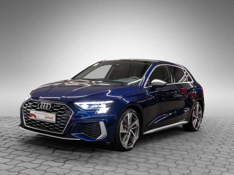 Gebraucht Audi S3 Ambiente 310 PS (228 kW) 2022 Blau Limousine